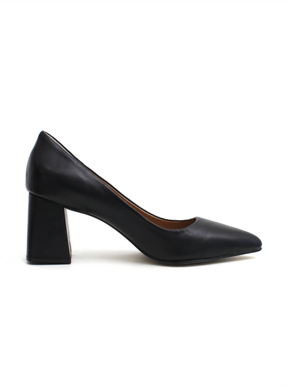 Scarpin Preto Couro Salto Bloco Bico Fino