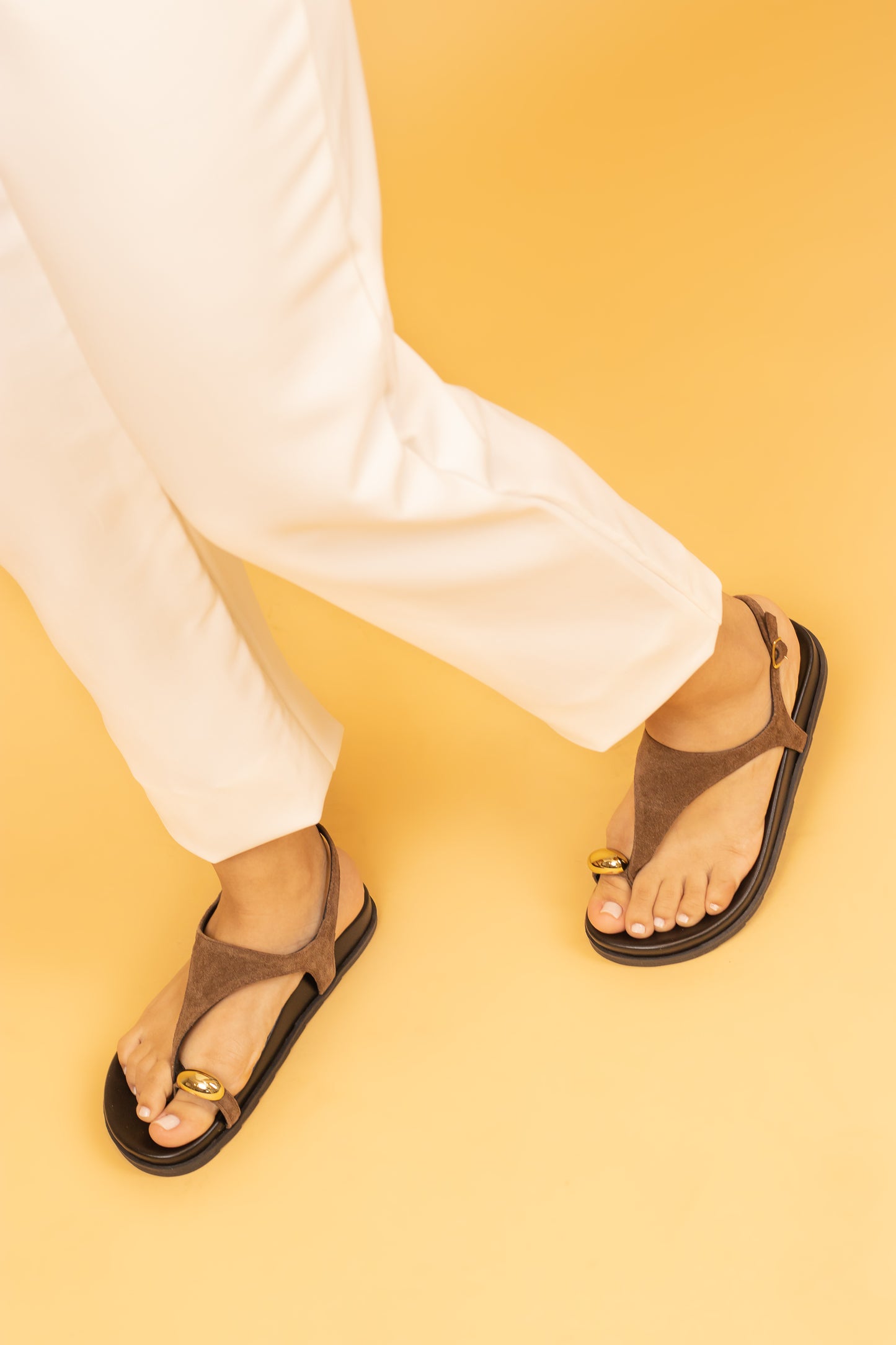 papete dara camurça marrom