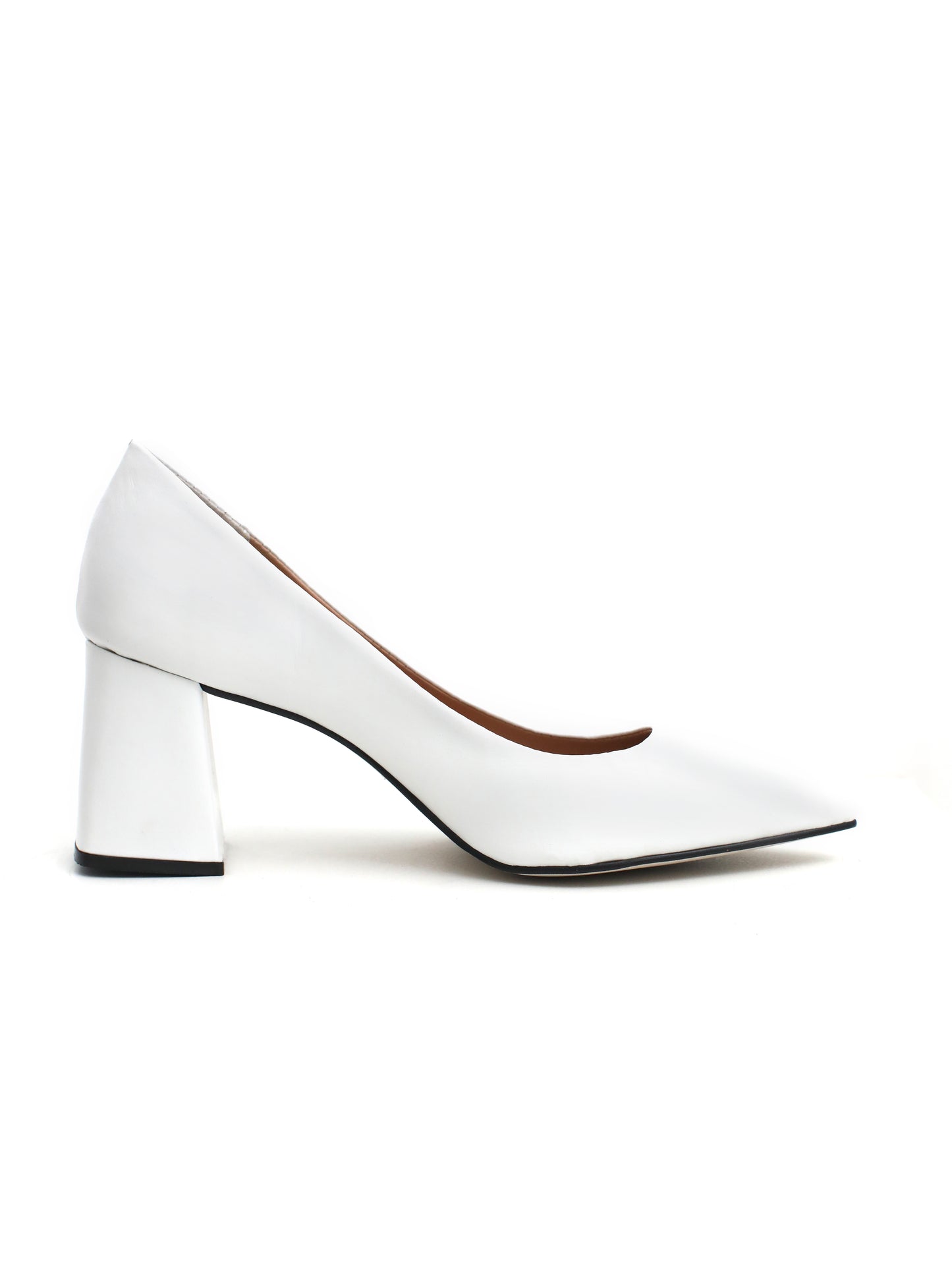 scarpin branco couro salto bloco bico fino