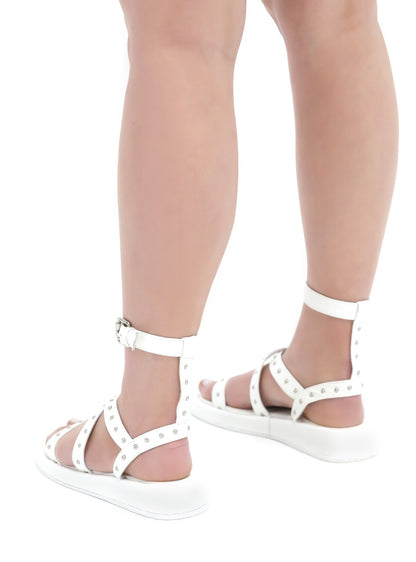 Papete Tachas Couro Branco