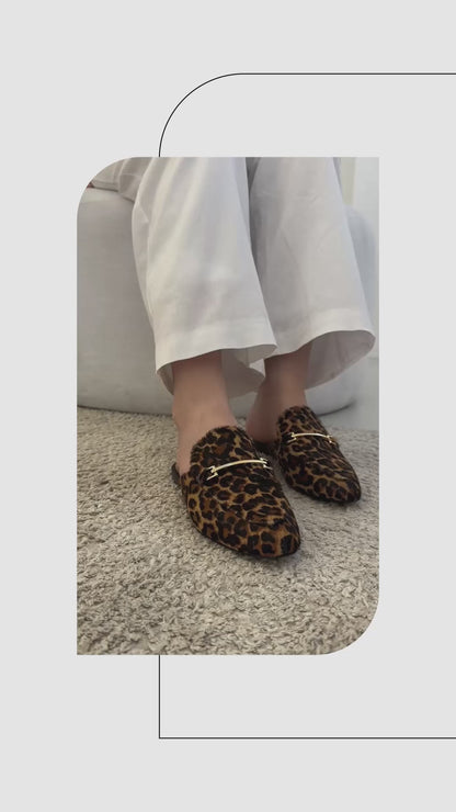 Mule Sarah Couro Animal Print